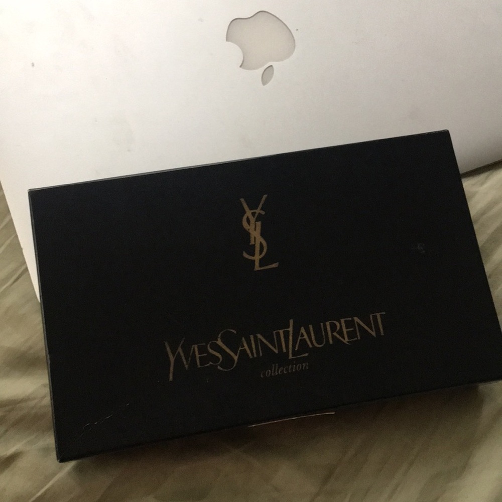 wallet Yves Saint Laurent authentic BrandNew